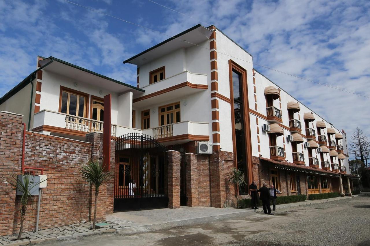 Hotel Shogi Zugdidi Dış mekan fotoğraf