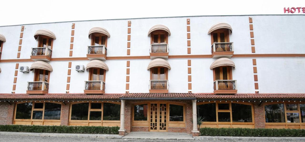 Hotel Shogi Zugdidi Dış mekan fotoğraf
